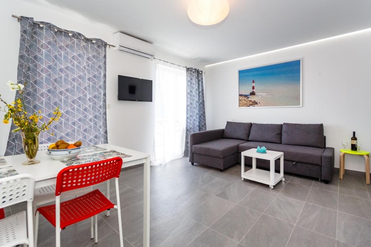 Golden Island Apartments Krk Town Bagian luar foto