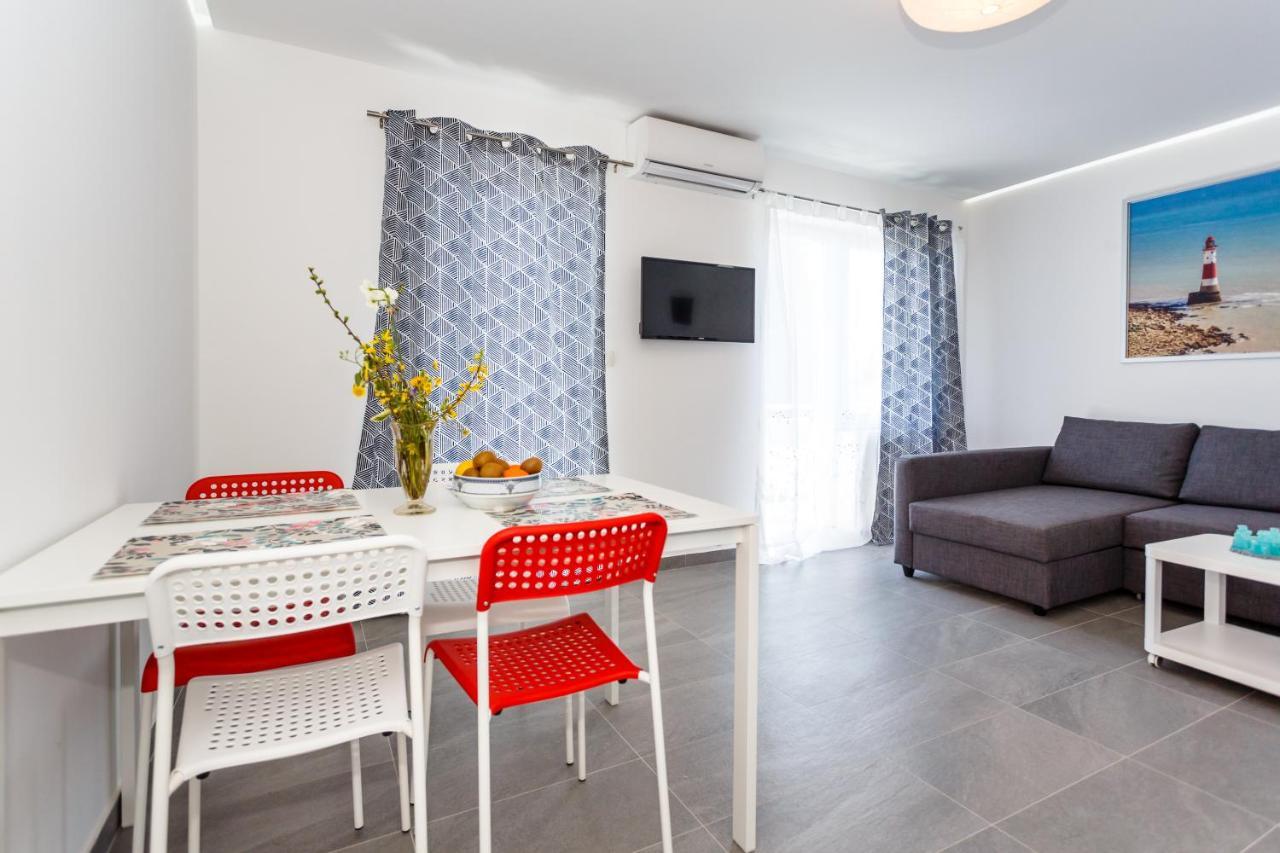 Golden Island Apartments Krk Town Bagian luar foto