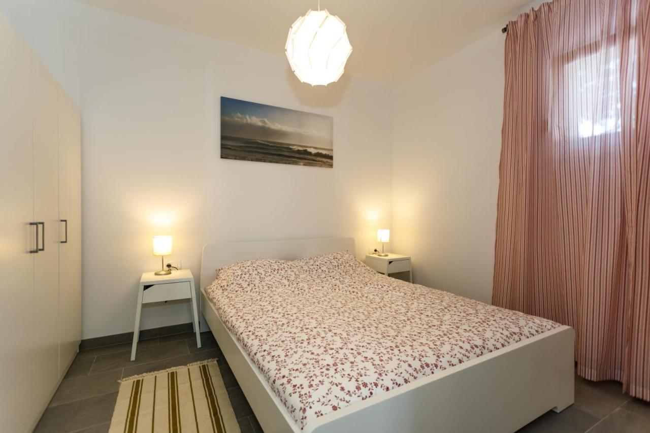 Golden Island Apartments Krk Town Bagian luar foto